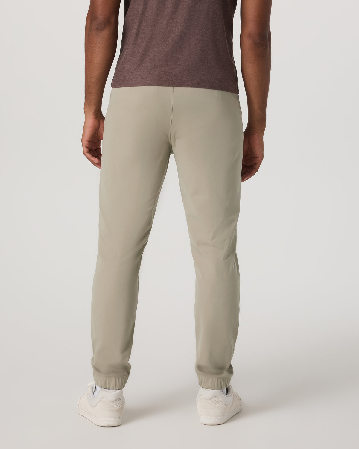 Meta Jogger 30" Men's Truffle Performance Knit Joggers | Vuori for sale - US 9545