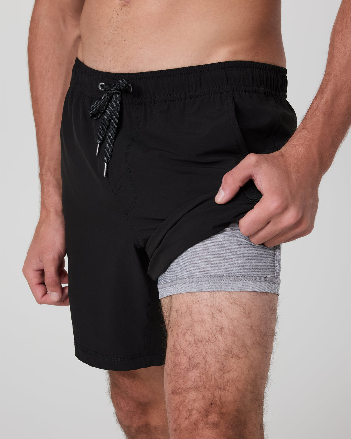 Kore Short Lined 7" Men's Black Tonal Athletic Shorts | Vuori outlet - US 3033