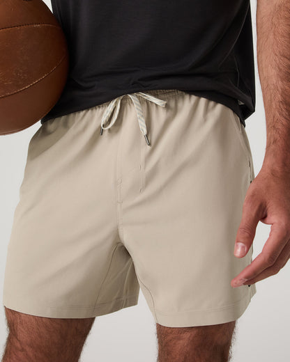 Kore Short Unlined 5" Men's Toast Athletic Fit Shorts | Vuori online - US 1970