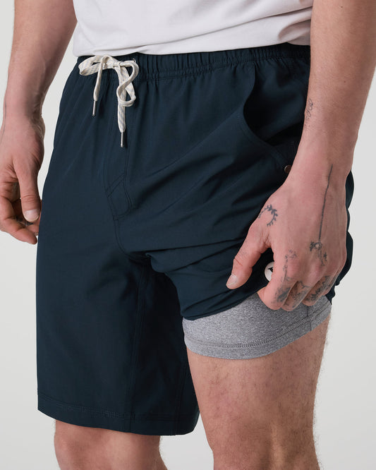 Kore Short Lined 9" Men's Ink Athletic Shorts | Vuori onsale - US 4669