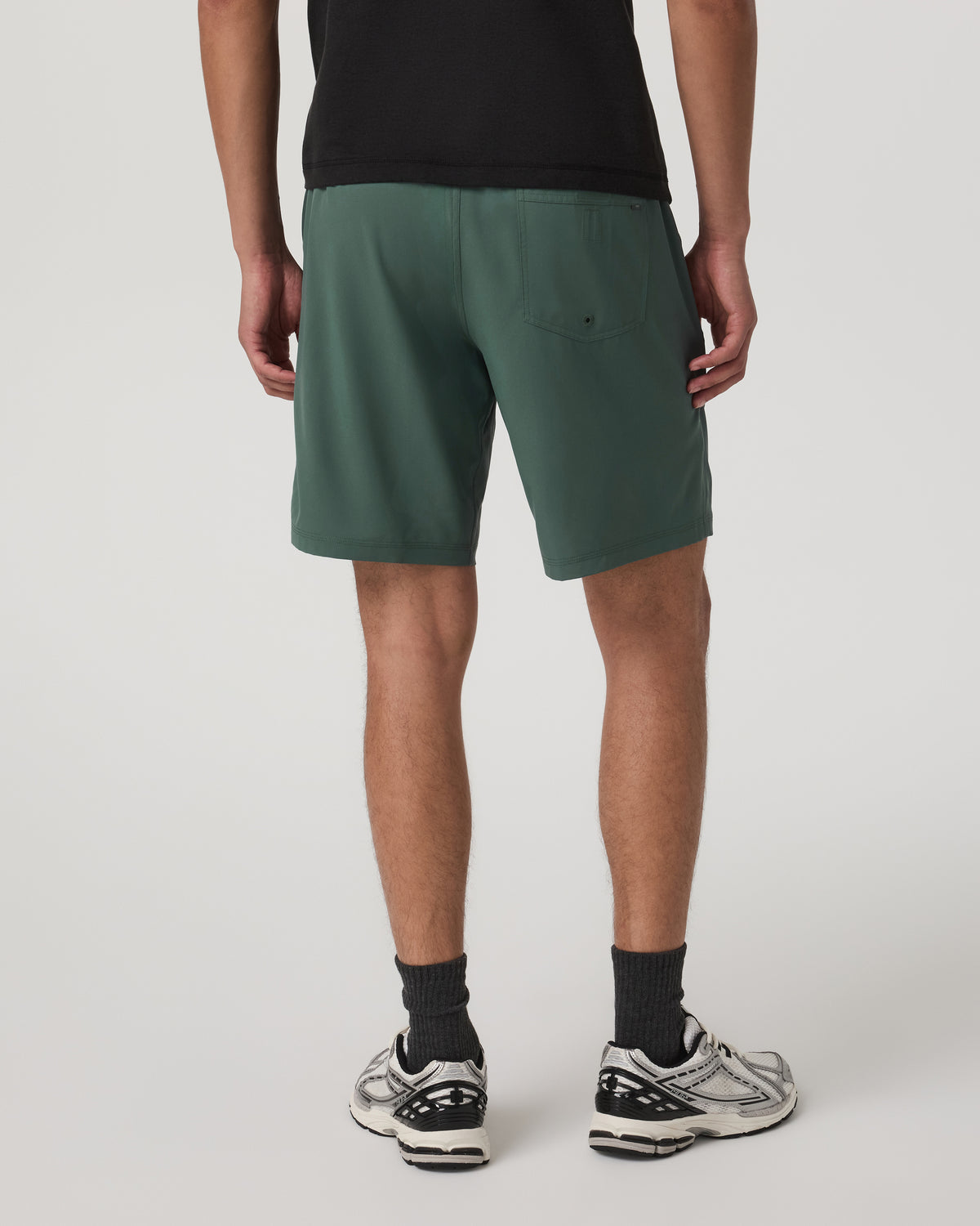 Kore Short Unlined 9" Men's Agate Green Tonal Shorts | Vuori onsale - US 7984