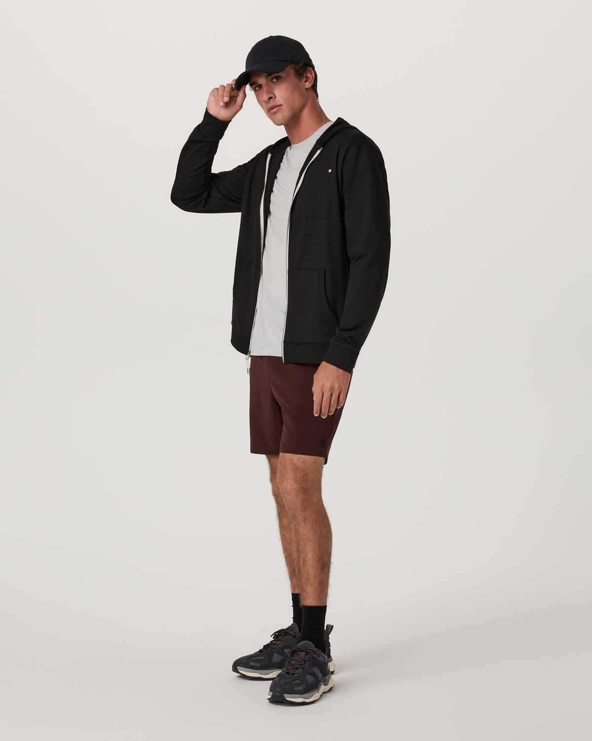 Elevate Kore Short Lined 7" Men's Burgundy Shorts | Vuori online - US 9692