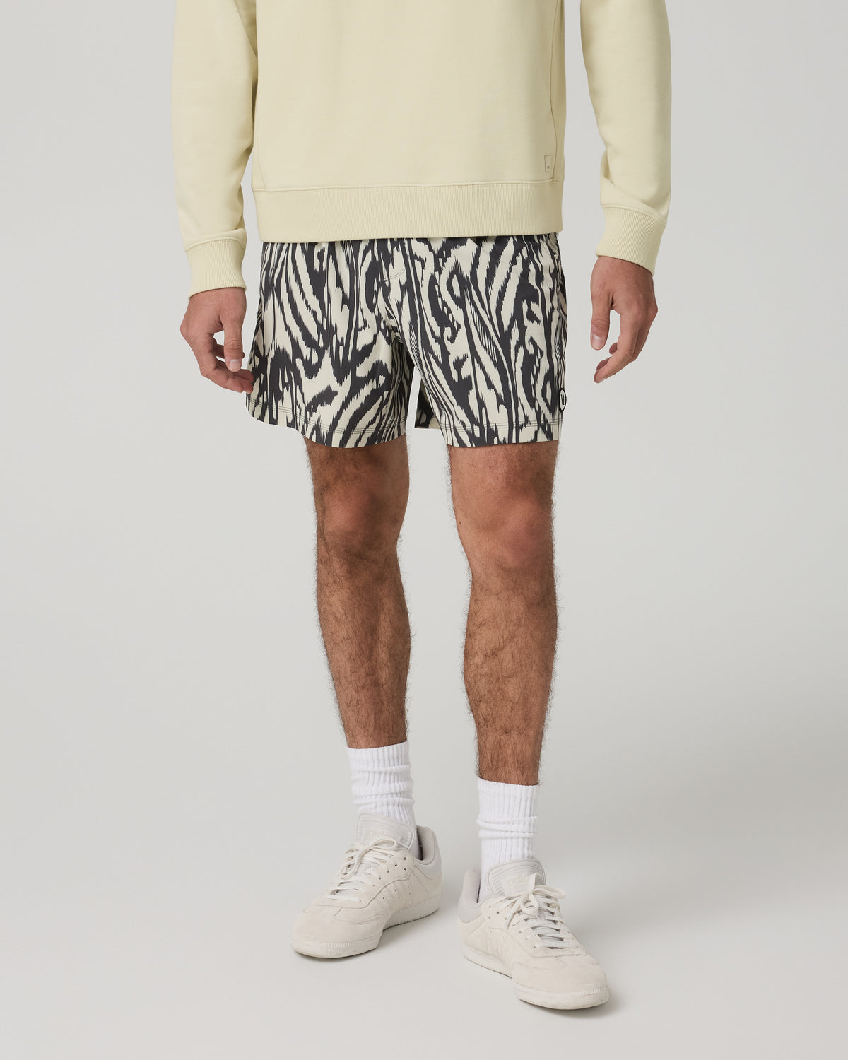 Kore Short Unlined 5" Men's Sandalwood Mirage Shorts | Vuori for sale - US 2157