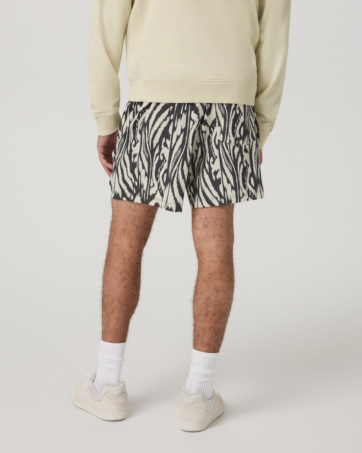 Kore Short Unlined 5" Men's Sandalwood Mirage Shorts | Vuori for sale - US 2157