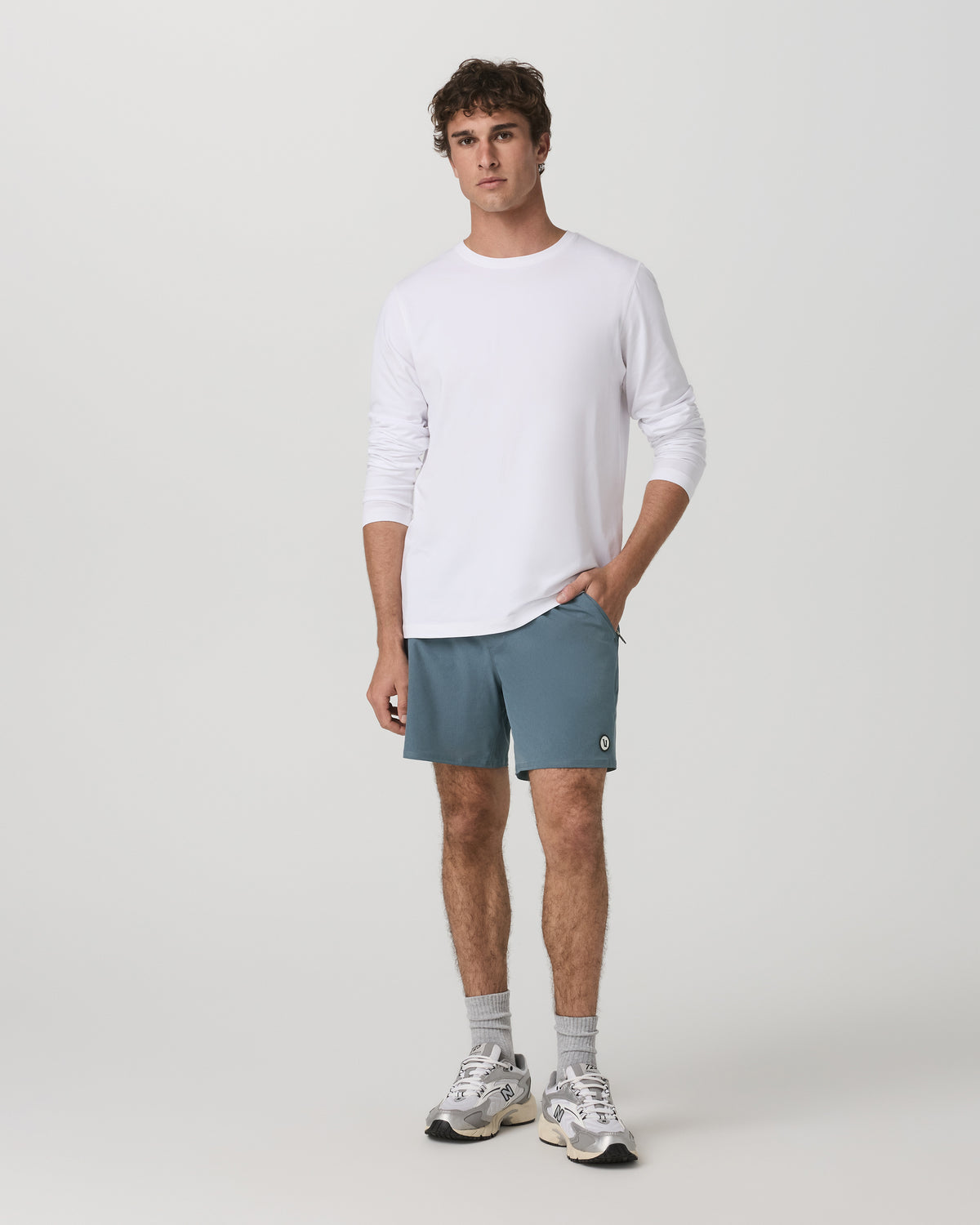 Maverick Volley Short Lined Men's Blue Sea Hybrid Shorts | Vuori shop - US 2031