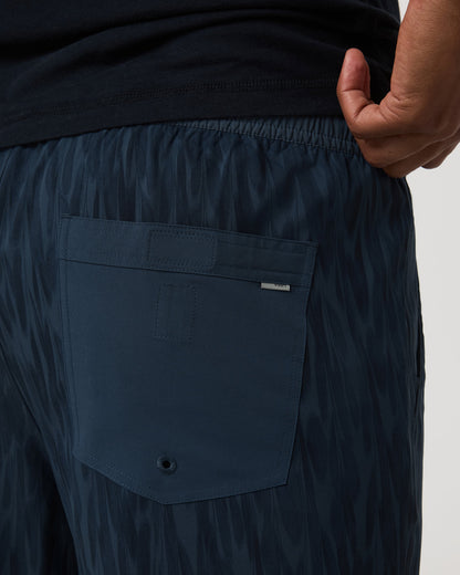 Kore Short Lined 7" Men's Shorts in Blue Sea Pampas | Vuori onsale - US 9245