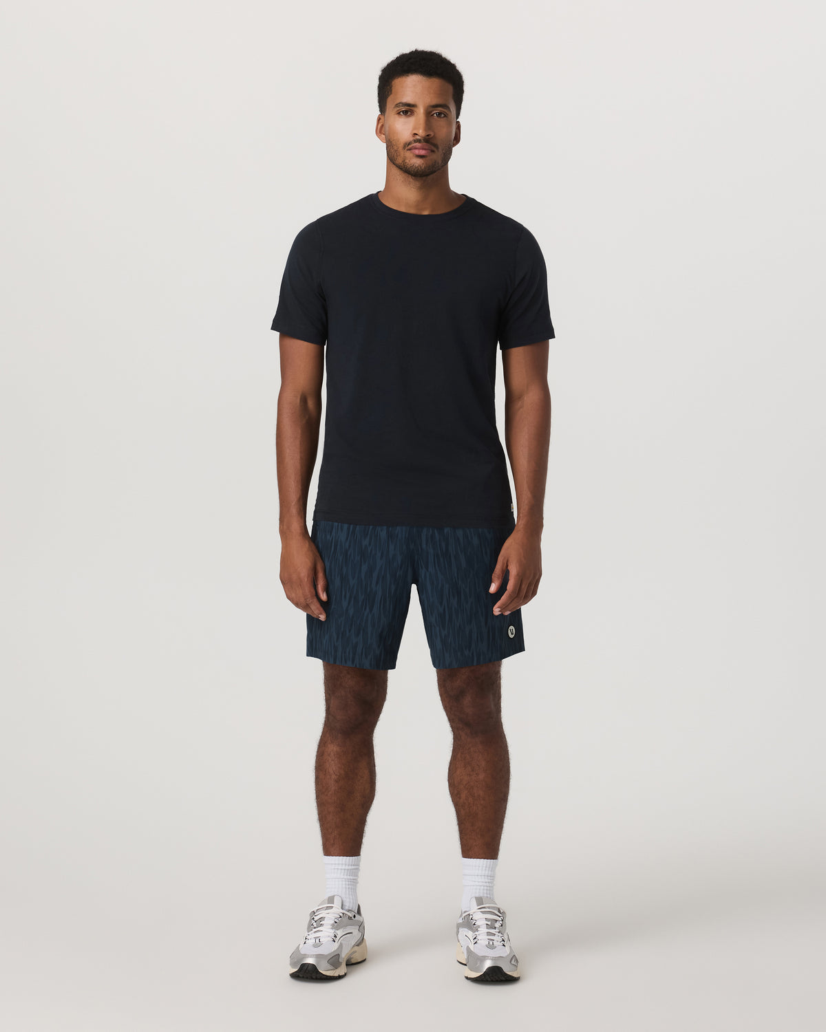Kore Short Lined 7" Men's Shorts in Blue Sea Pampas | Vuori onsale - US 9245