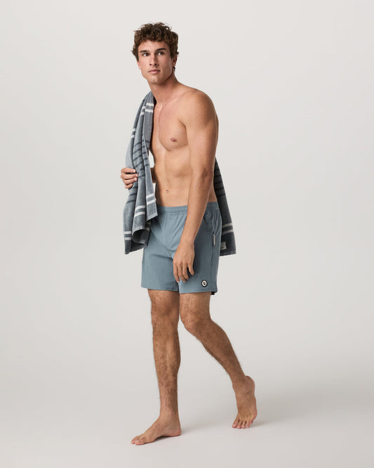 Maverick Volley Short Lined Men's Abyss Swim Shorts | Vuori online - US 9794