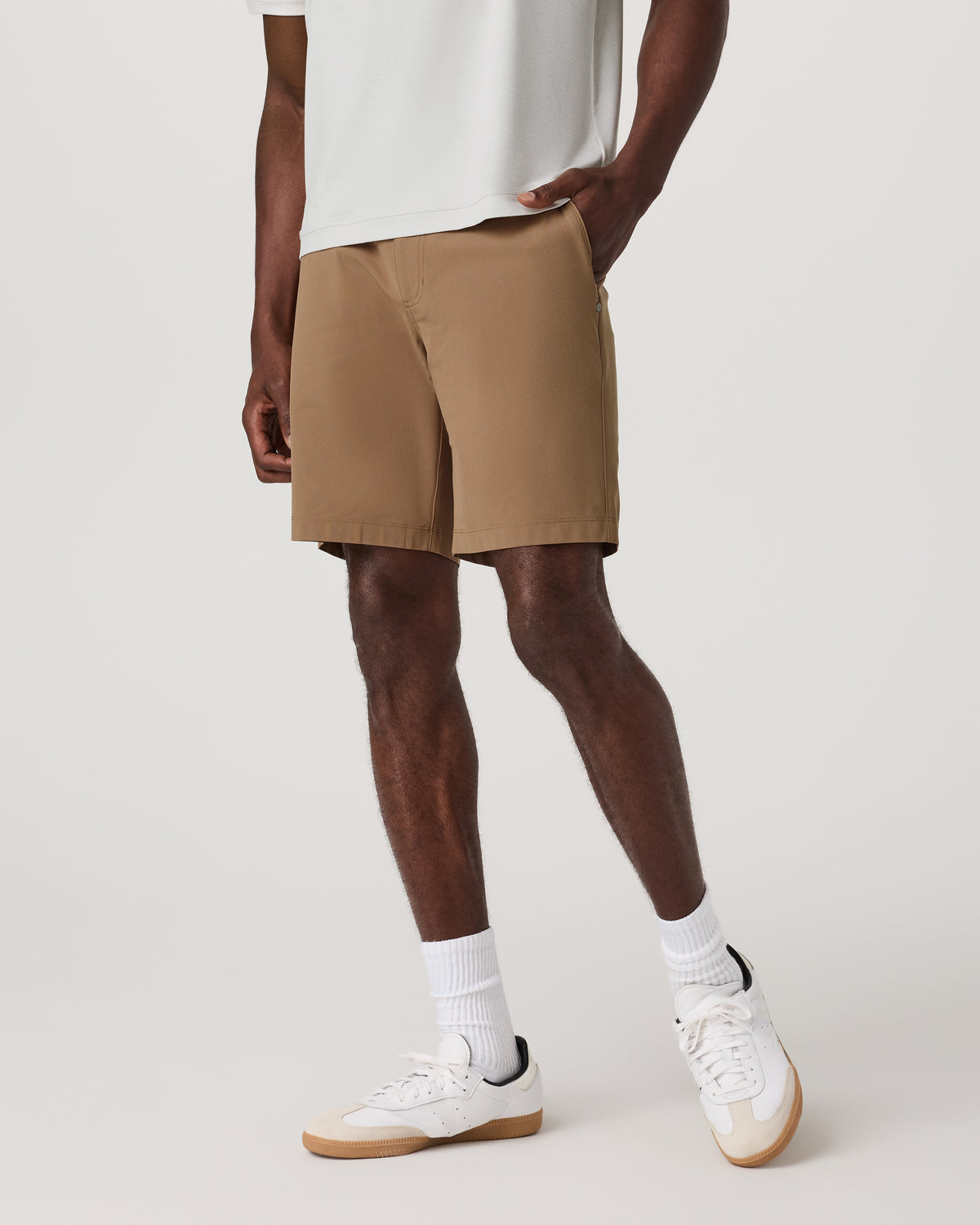 Meta Short 8" Men's Pecan Classic Chino Shorts | Vuori sale - US 3289