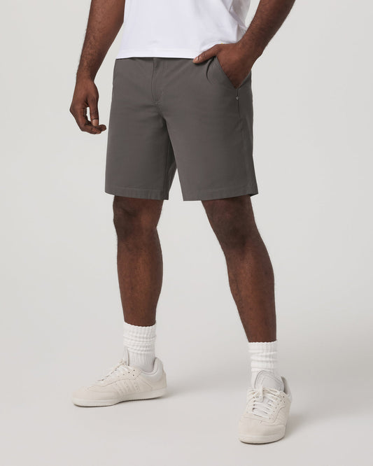 Meta Short 8" Men's Warm Grey Classic Chino Shorts | Vuori online - US 8886