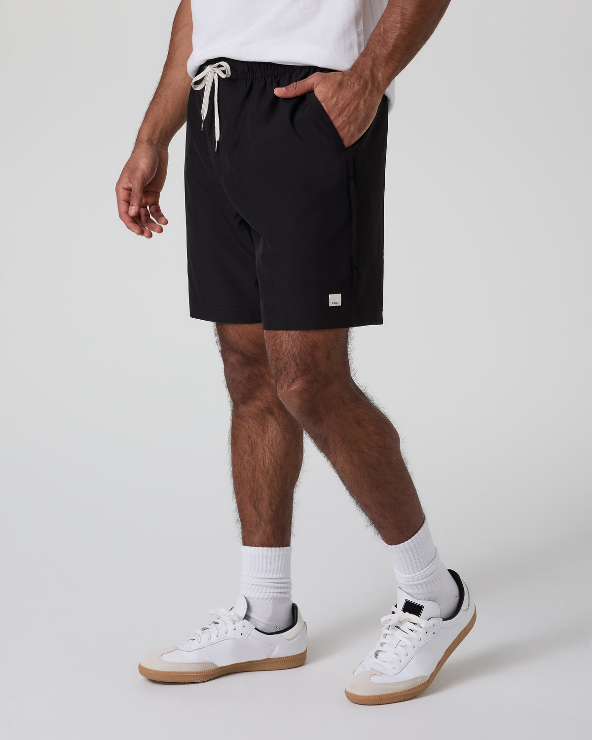 Banks Session Short 7" Black | Vuori outlet - US 7043