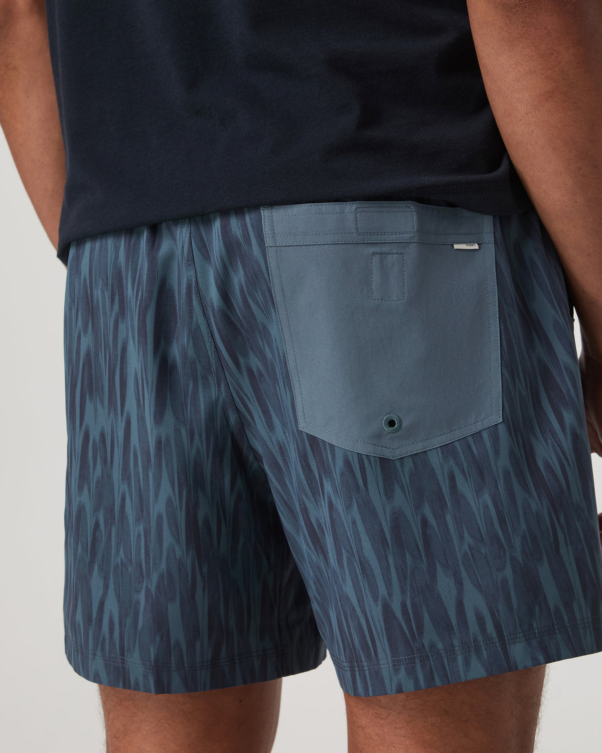 Kore Short Lined 5" Men's Blue Sea Pampas Fit Shorts | Vuori for sale - US 5872