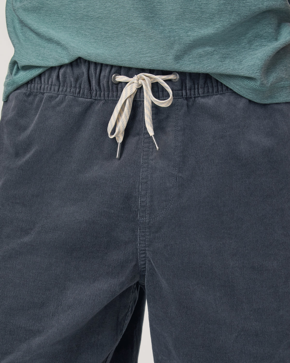 Optimist Elastic Waist Short 8" Men's Charcoal Shorts | Vuori outlet - US 4765