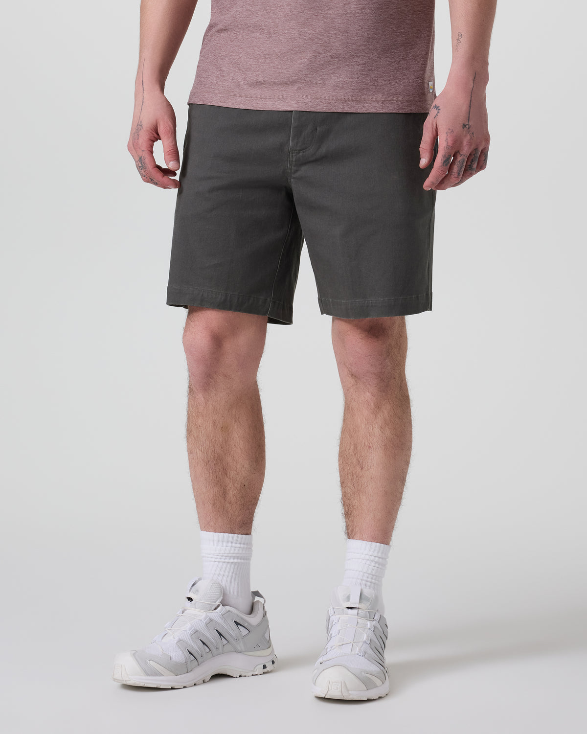 Fletcher Short Classic Fit 8" Dark Pewter | Vuori shop - US 1575