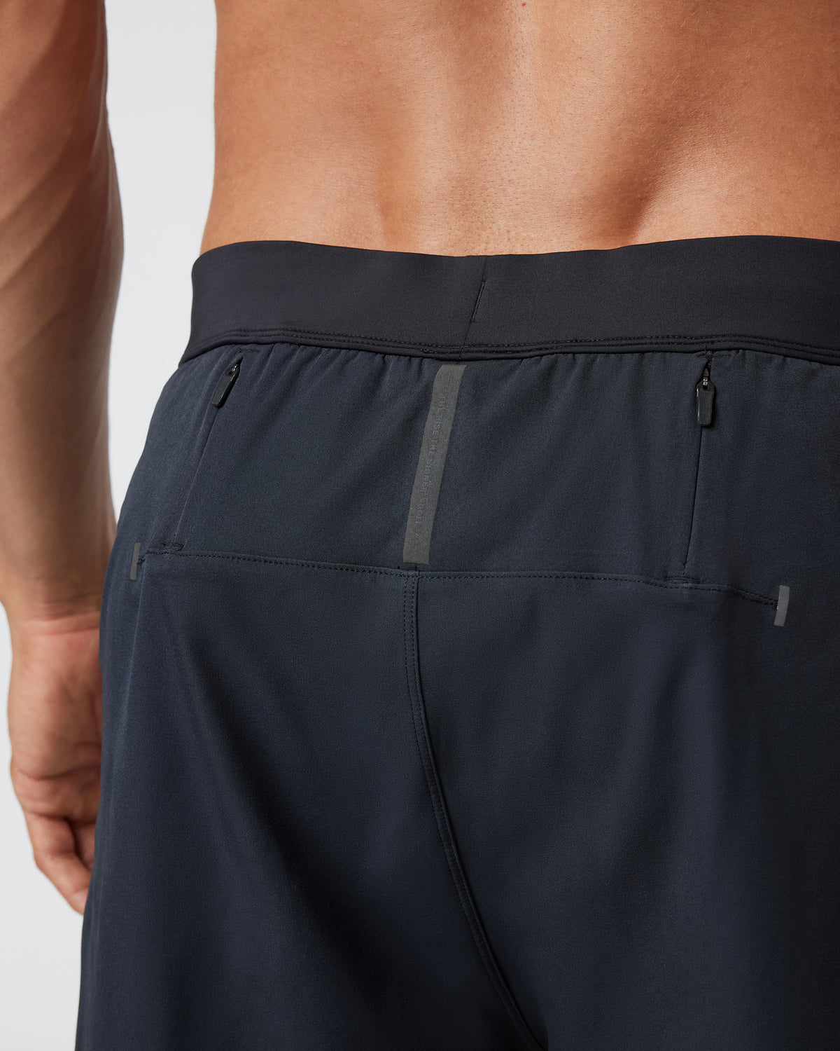 Qualify Run Short Lined 6" Men's Black Run Shorts | Vuori onsale - US 3008