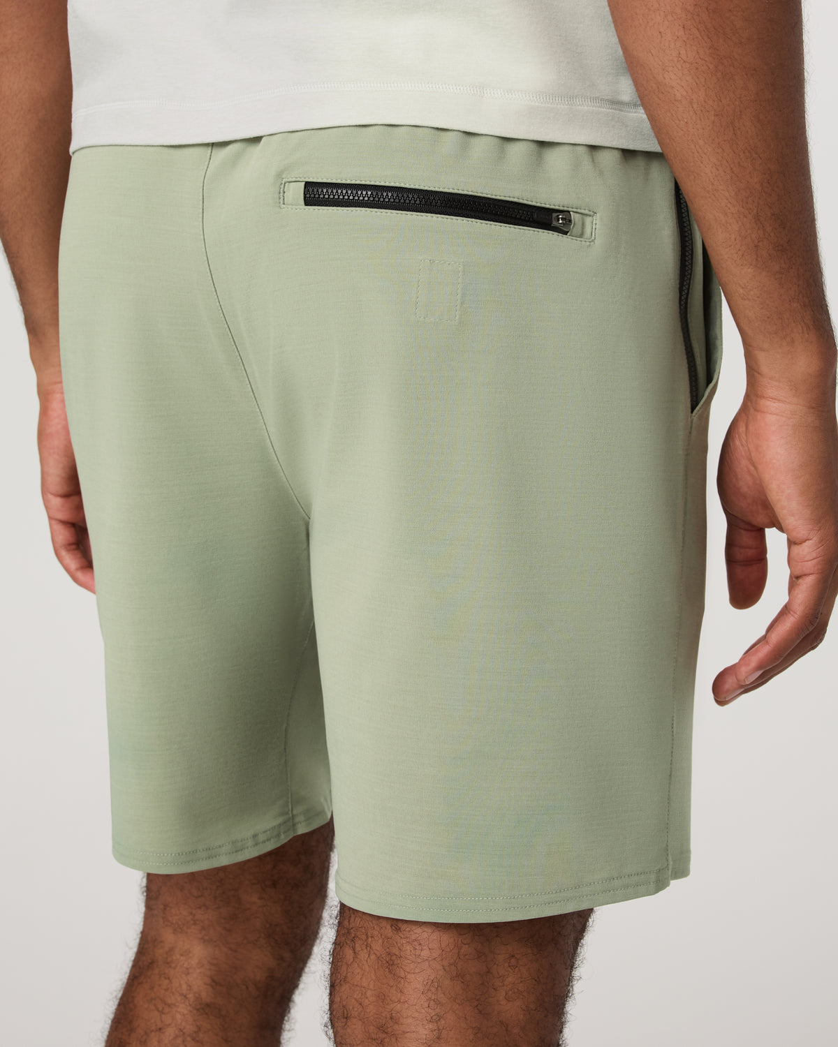 Elevate Kore Short Unlined 7" Men's Agave Shorts | Vuori outlet - US 3889