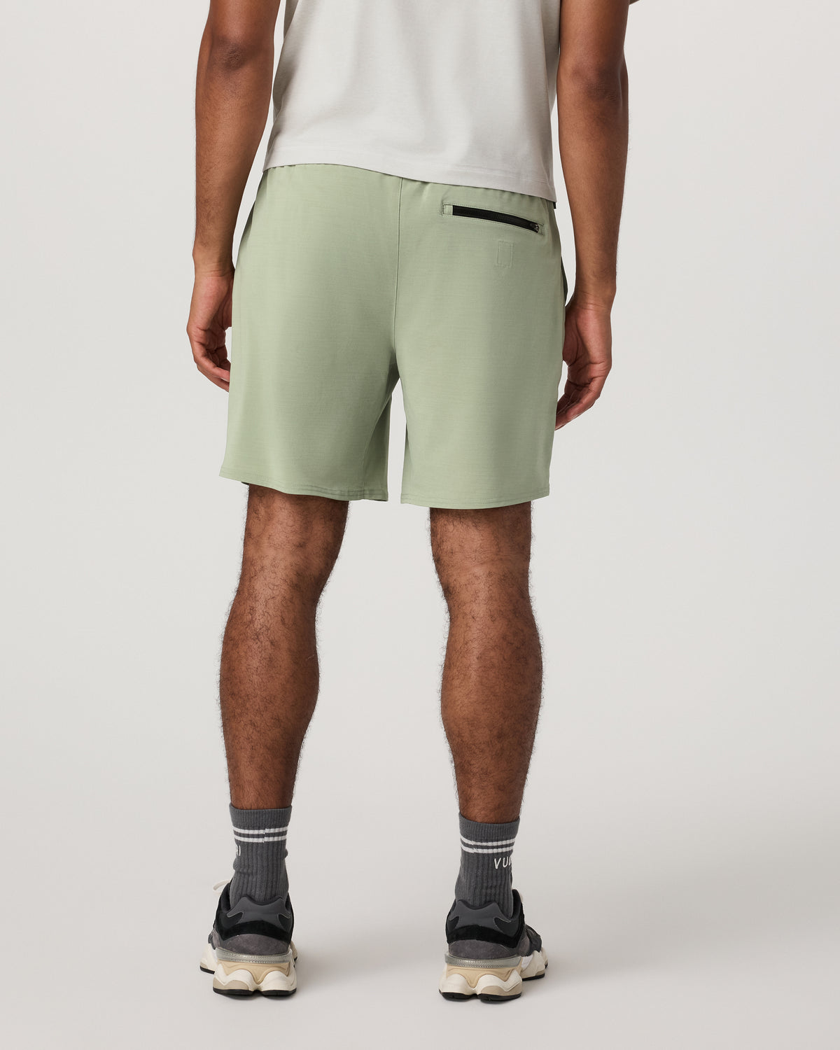 Elevate Kore Short Unlined 7" Men's Agave Shorts | Vuori outlet - US 3889
