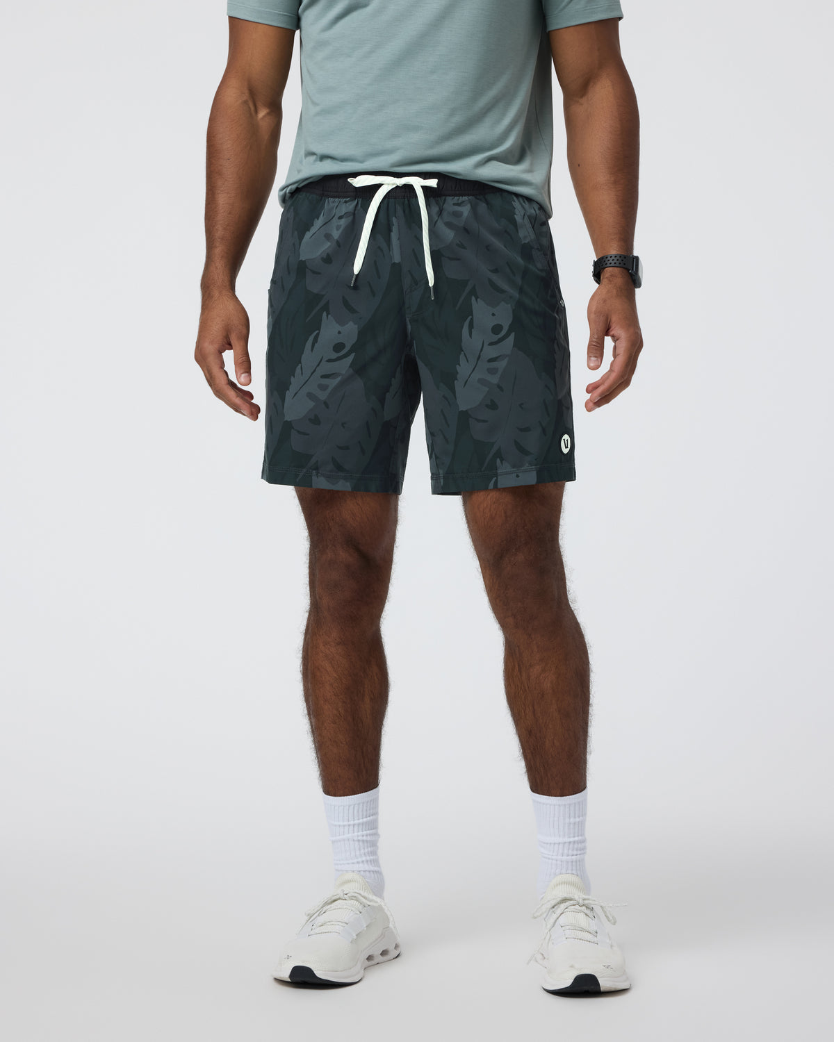 Kore Short Lined 7" Men's Black Leaves Athletic Shorts | Vuori online - US 2604