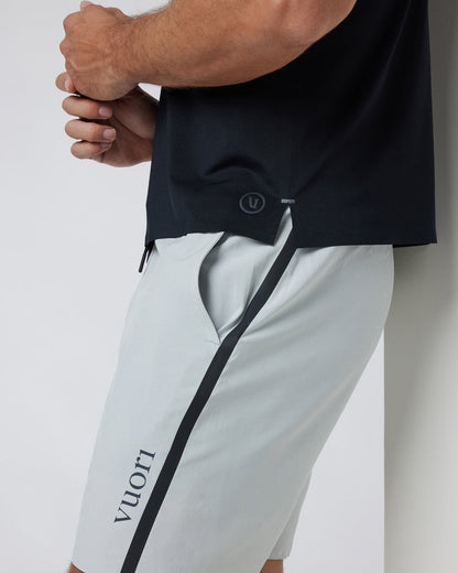 Domain Performance Short Sky Grey Workout Shorts | Vuori online - US 5429