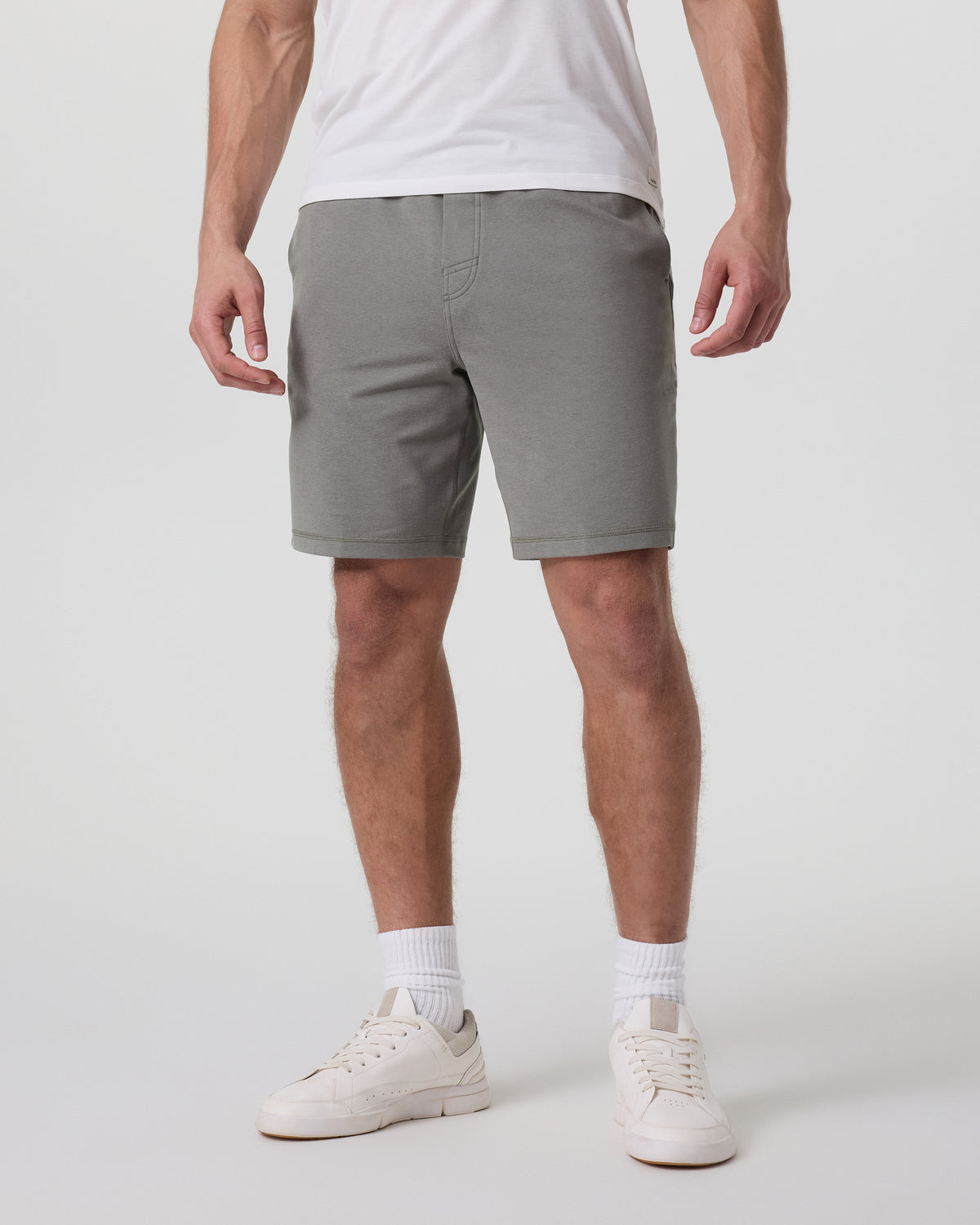 Coronado Short 8" Dolomite Heather | Vuori online - US 4073