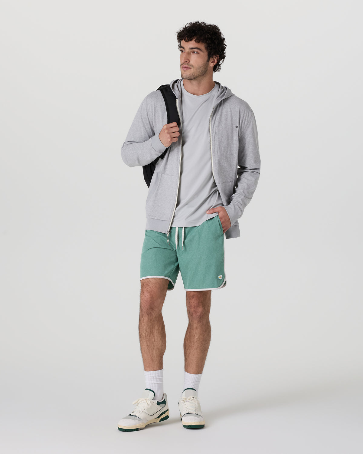 Banks Short Hedge Green Linen Texture | Vuori online - US 3760
