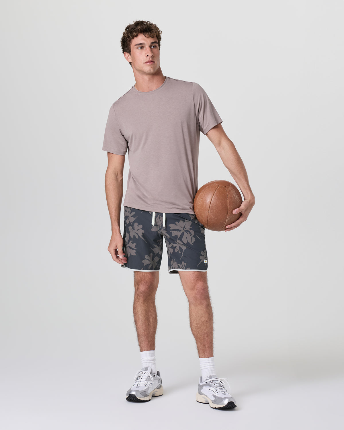 Banks Short Dark Pewter Plumeria Athletic Shorts | Vuori sale - US 2321