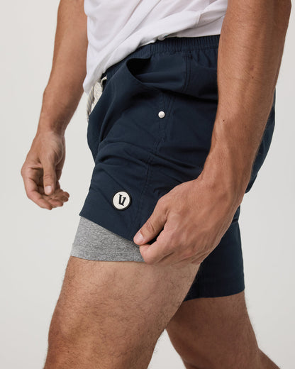 Kore Everyday Short Lined 7" Men's Classic Fit Ink Shorts | Vuori onsale - US 5219