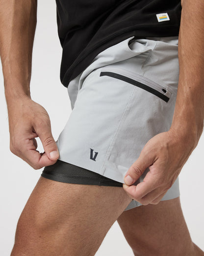 Grafton Short Lined Classic Fit 7" Sky Grey | Vuori for sale - US 6325