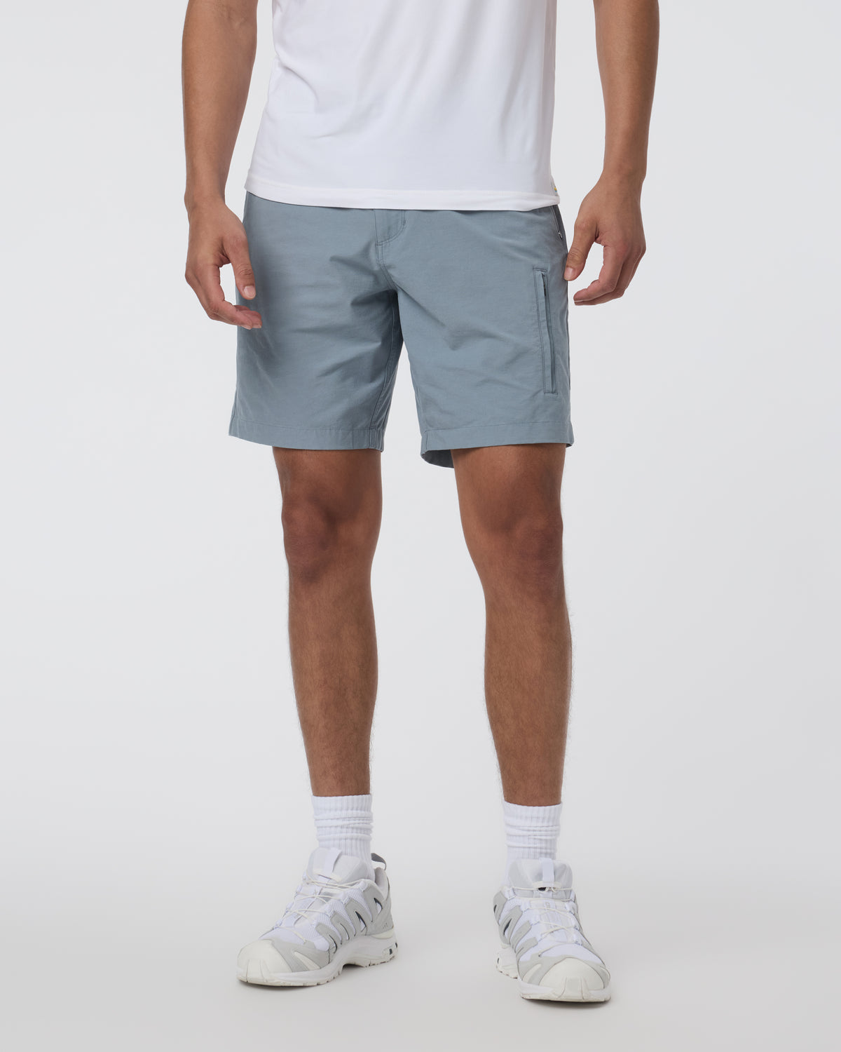 Barren Explorer Short Classic Fit 8" Dusty Blue | Vuori shop - US 2748