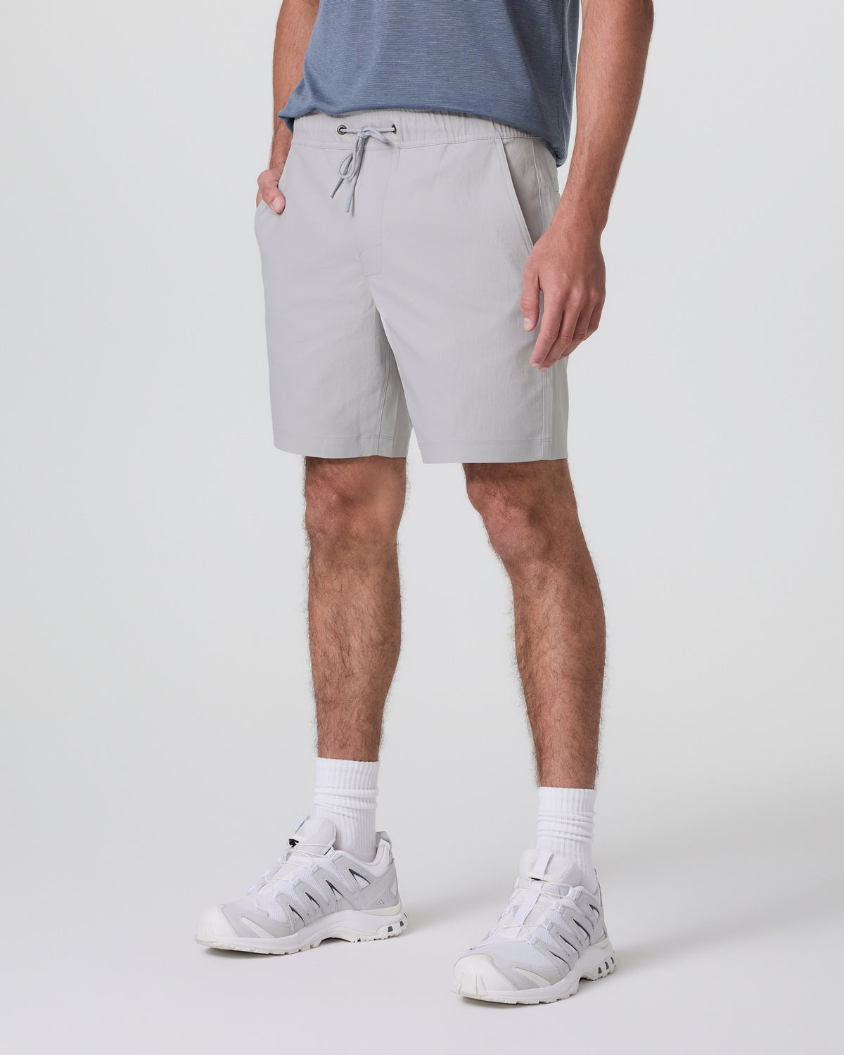 Cascade Crinkle Elastic Waist Short Classic Fit 8" Fog | Vuori outlet - US 5846