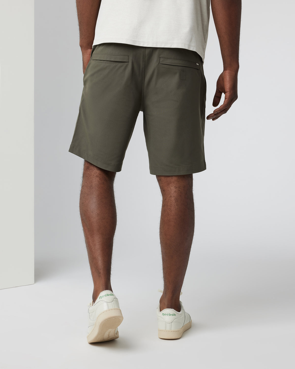 Meta Easy Short Men's Dark Oregano Casual Shorts | Vuori outlet - US 4811