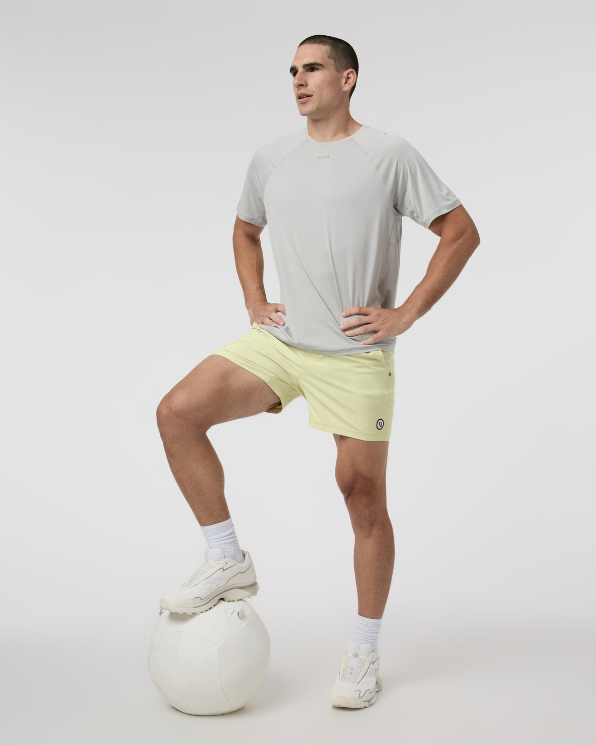Kore Short 5" Pale Citron Athletic Shorts | Vuori discount - US 2002
