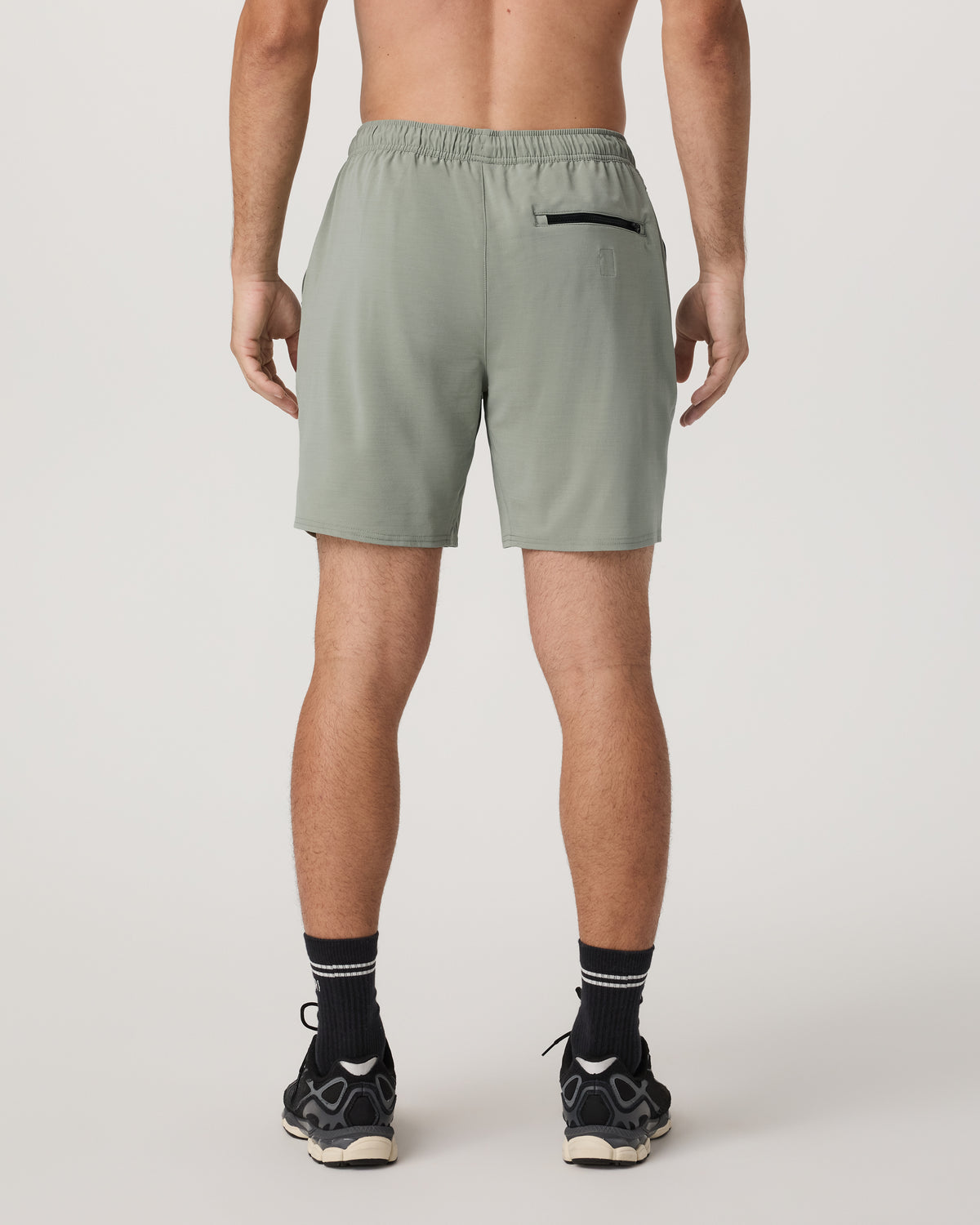 Elevate Kore Short Lined 7" Men's Agave Shorts | Vuori outlet - US 4352