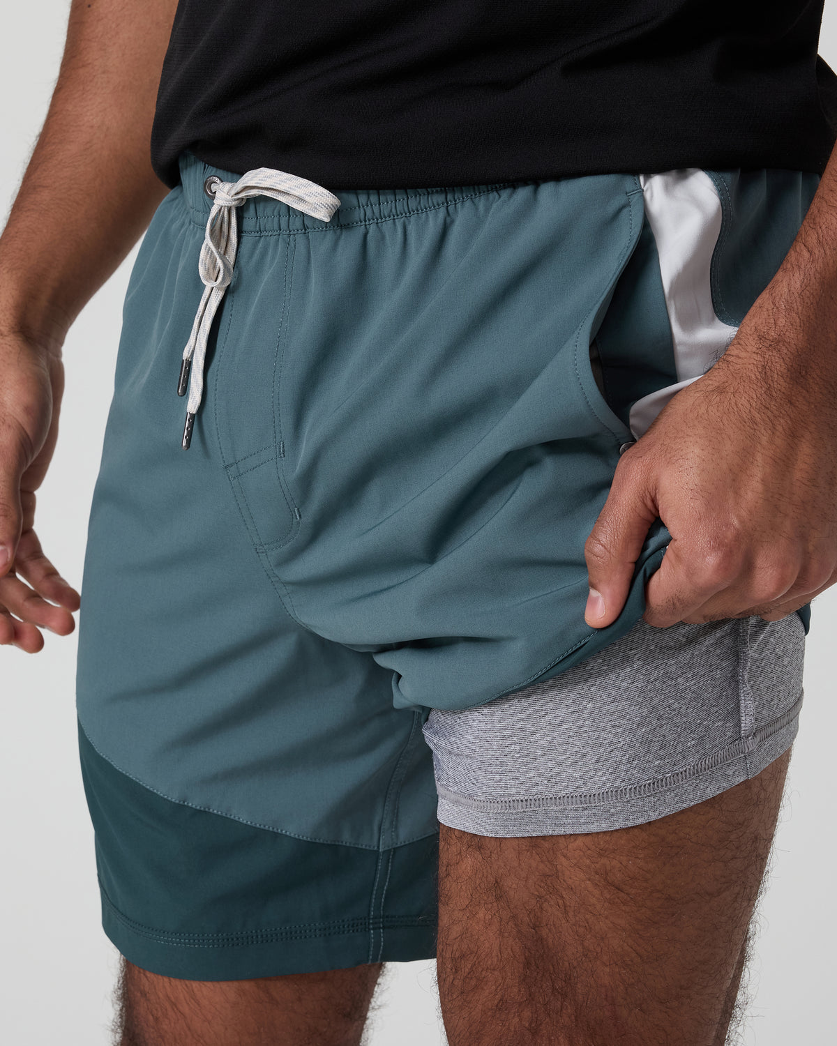 Kore Short X1 Lined Classic Fit 7" Light Deep Sea/Deep Sea/Salt | Vuori outlet - US 2902