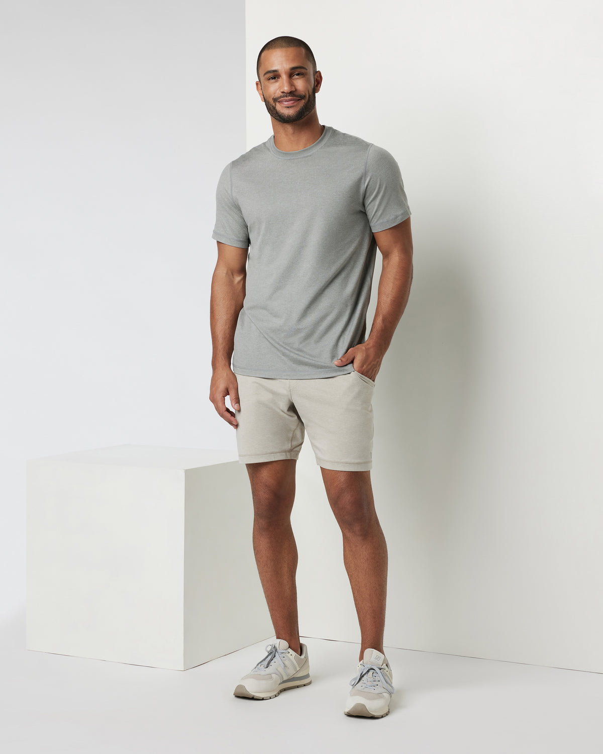 Ponto Short Men's Dark Salt Heather Jogger Shorts | Vuori onsale - US 1097