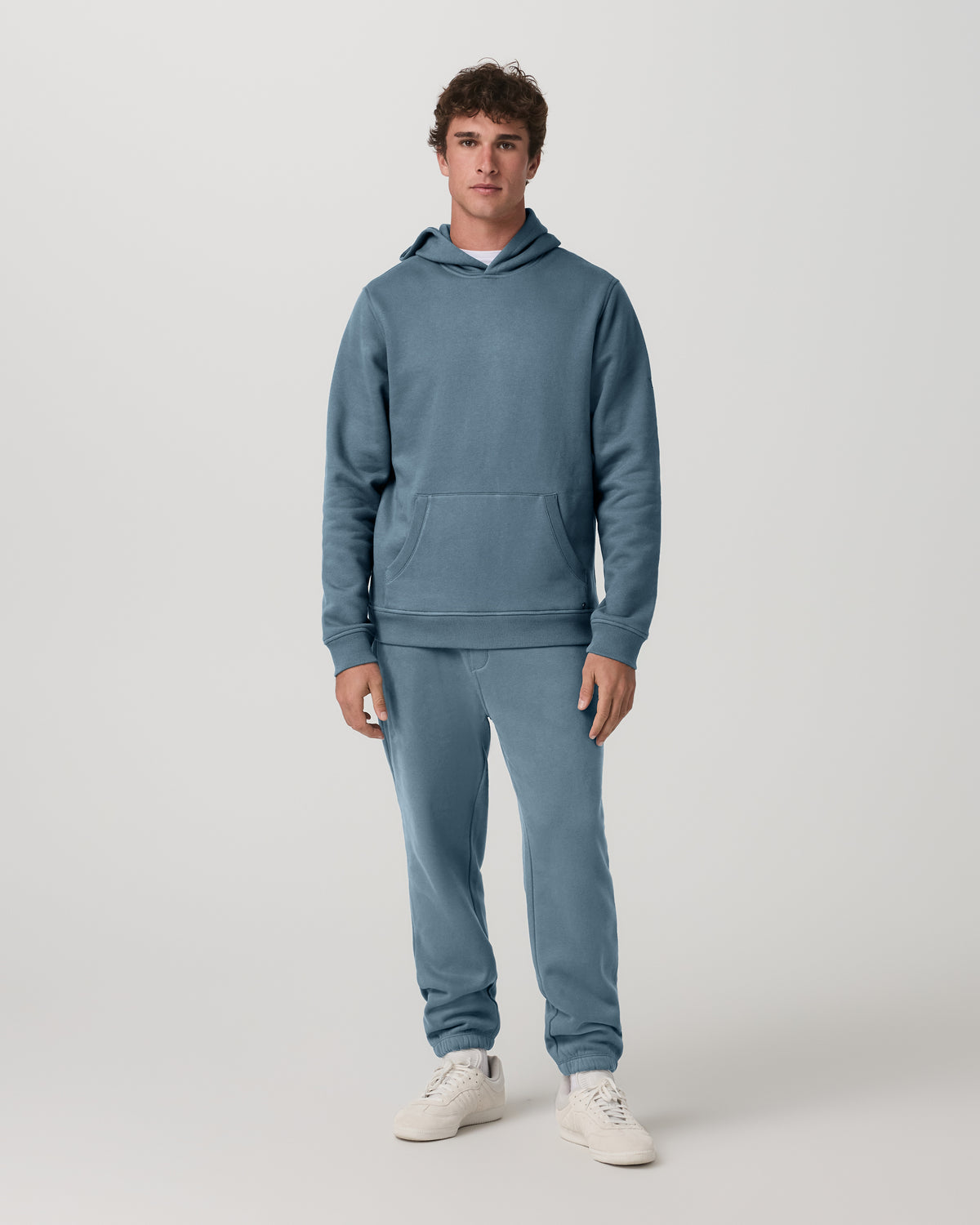 Seaside Pullover Hoodie Blue Sea Heavyweight Hoodie | Vuori for sale - US 6482