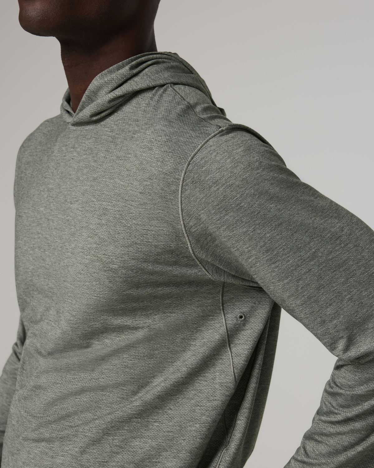 Long Sleeve Everyday Fitness Hoodie River Rock Heather | Vuori online - US 1942