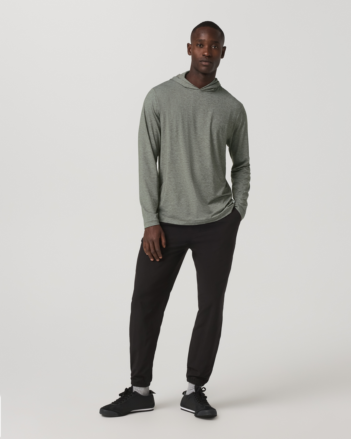 Long Sleeve Everyday Fitness Hoodie River Rock Heather | Vuori online - US 1942