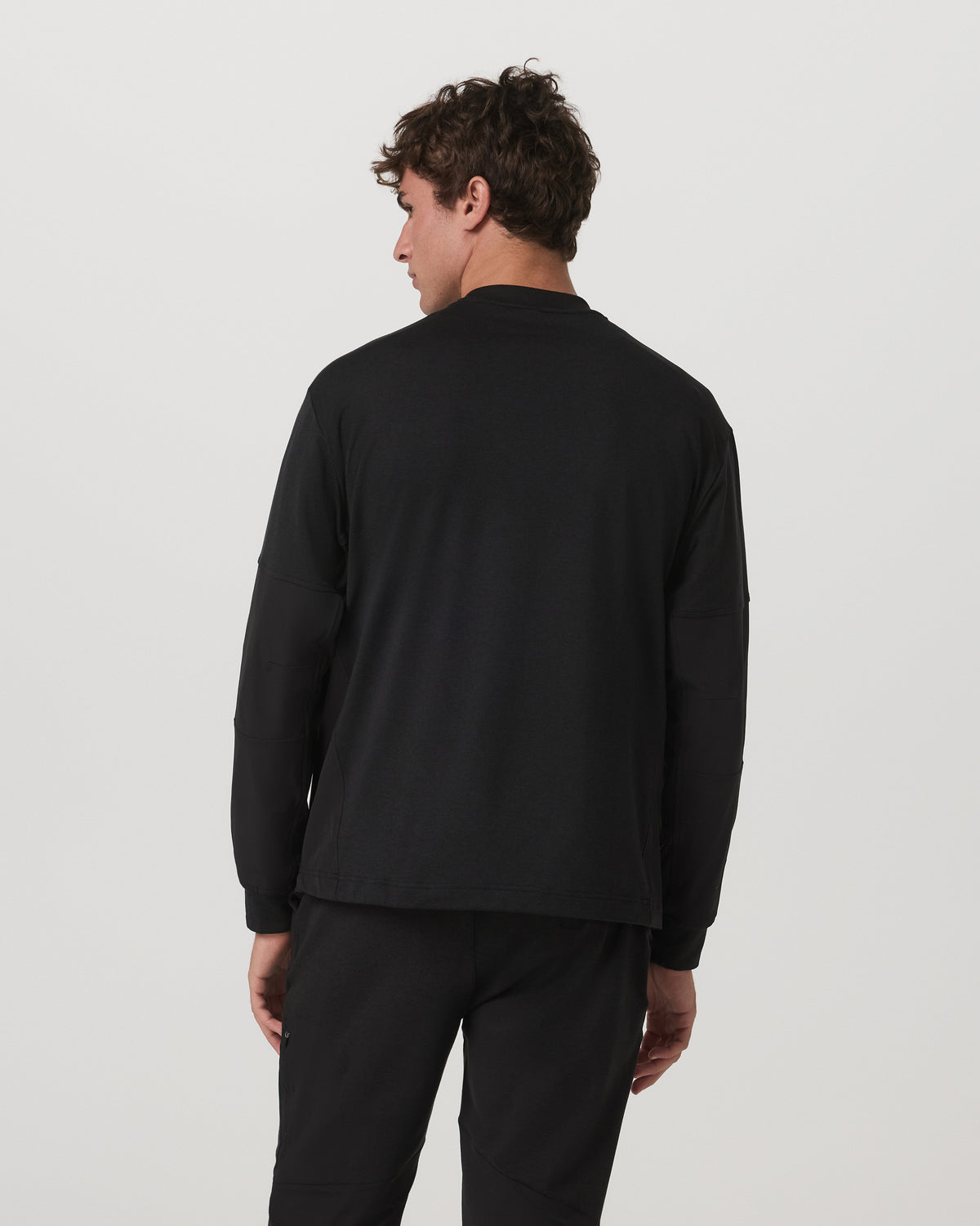 Coronado Mixed Media Crew Men's Black Heather Crewneck | Vuori sale - US 6772