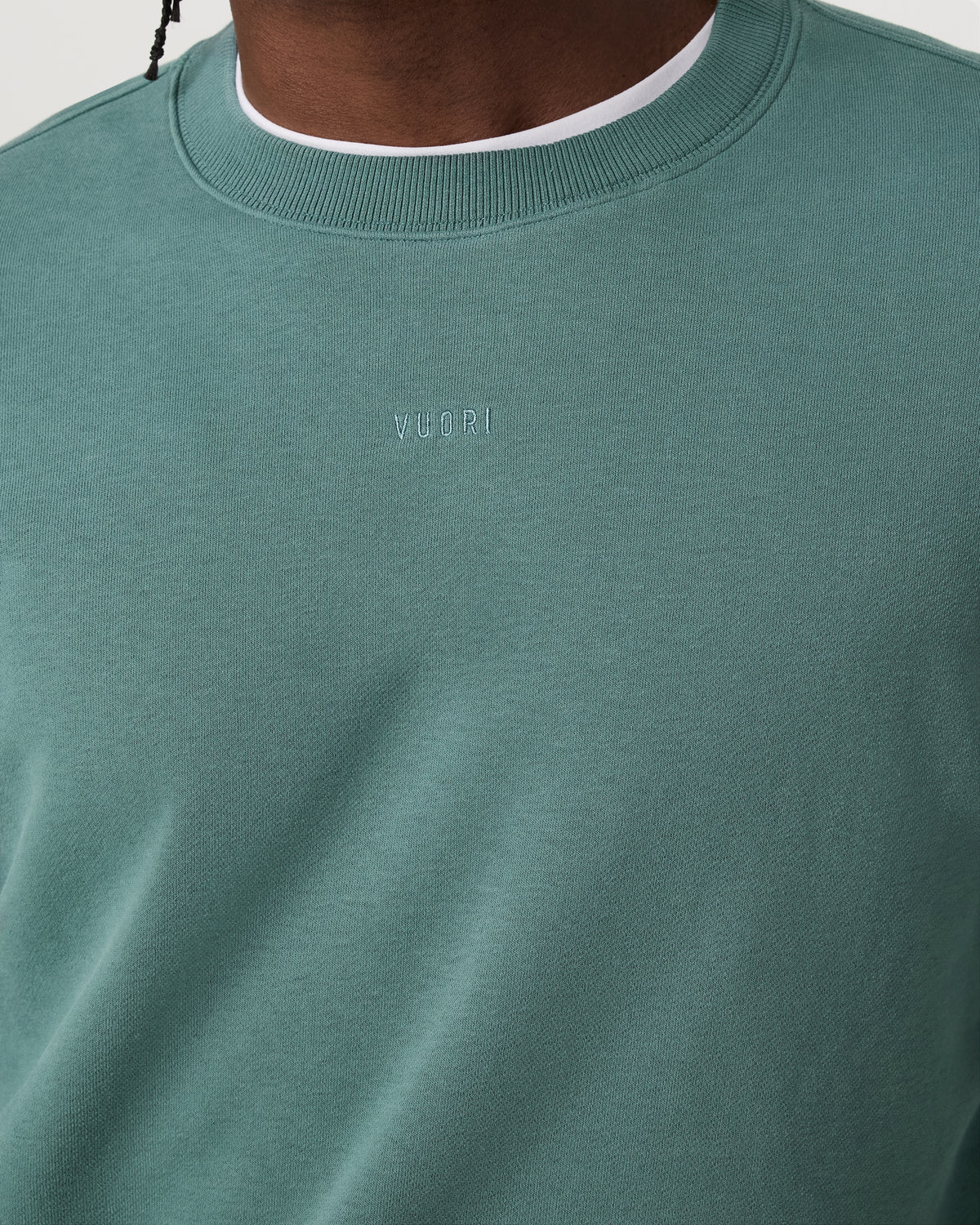 Cypress Logo Crew Men's Bluegrass Sweatshirt | Vuori online - US 3005