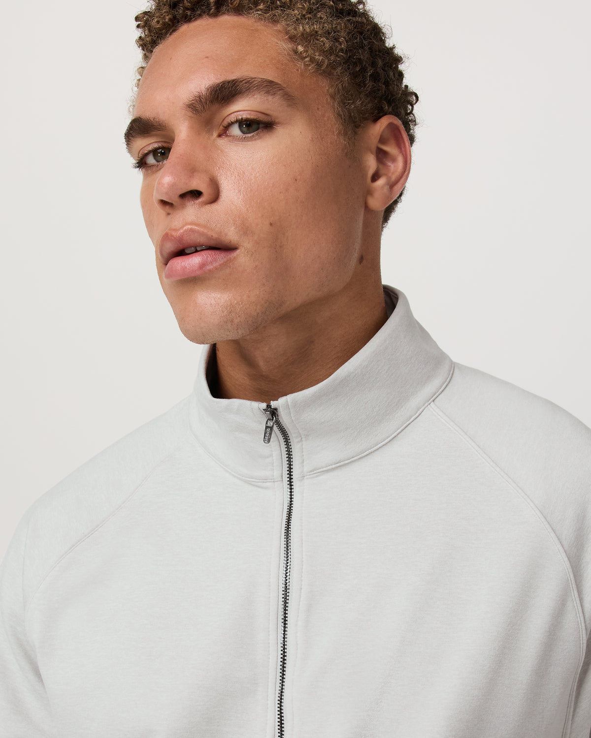 Coronado Novelty Full Zip Salt Heather Mock Neck Jacket | Vuori sale - US 6854