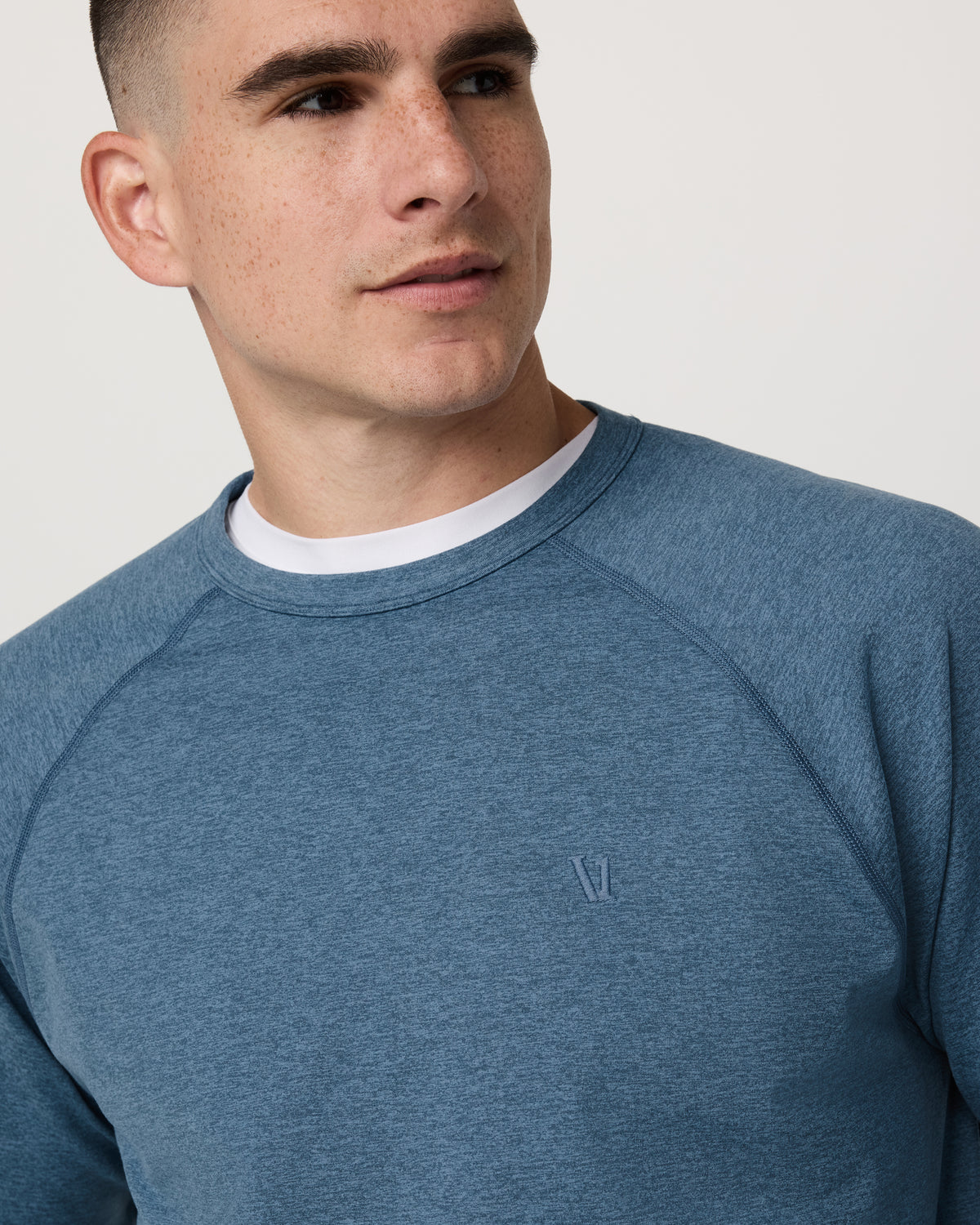 Coronado Crew - Relaxed Fit Pool Blue Heather Crewneck | Vuori online - US 1518