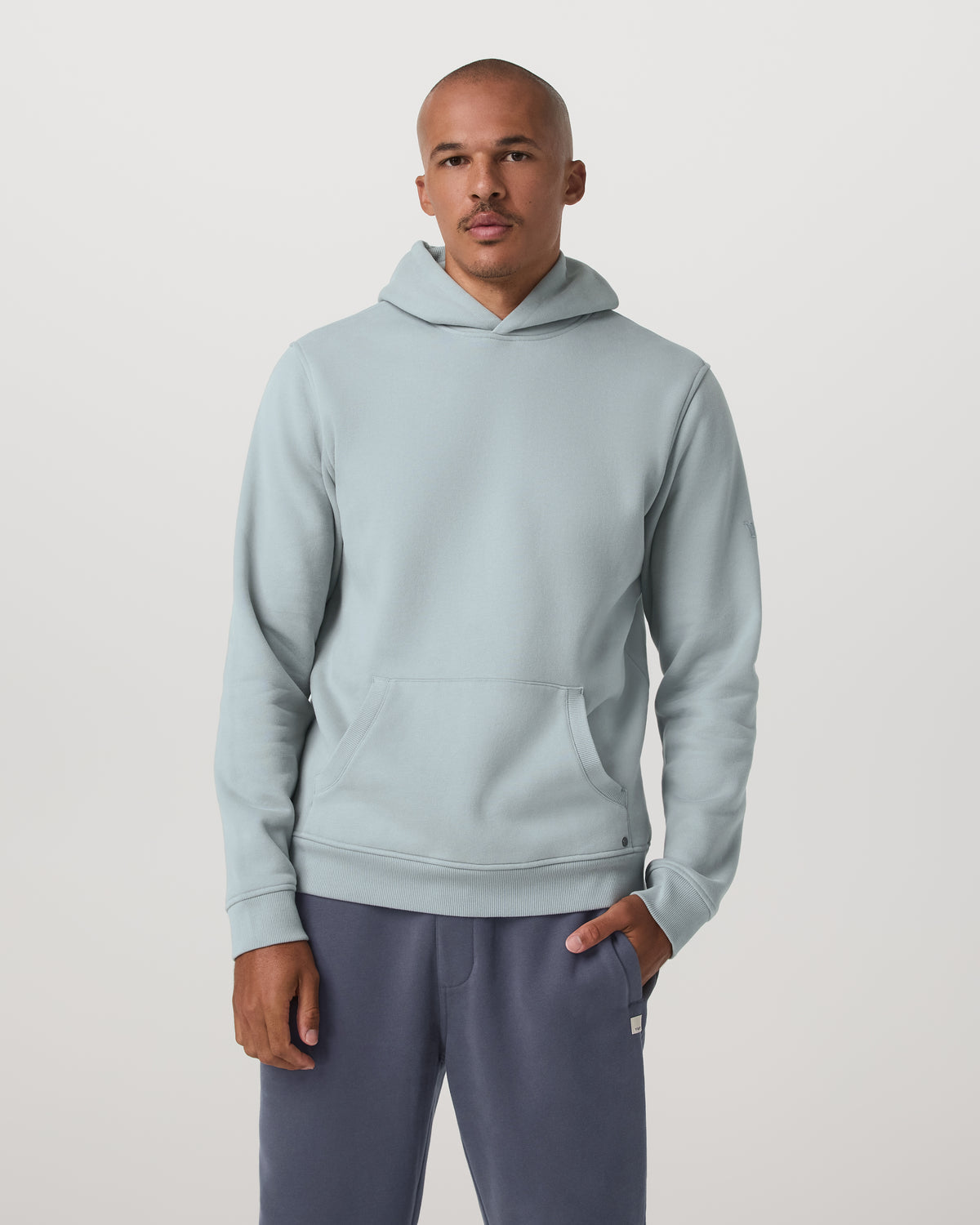 Seaside Pullover Hoodie Men's Blue Haze Pullover Hoodie | Vuori shop - US 3160