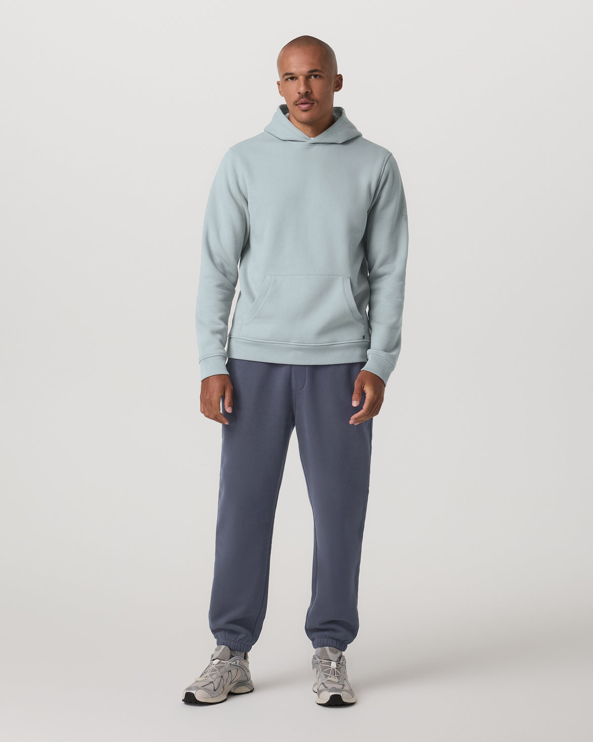 Seaside Pullover Hoodie Men's Blue Haze Pullover Hoodie | Vuori shop - US 3160