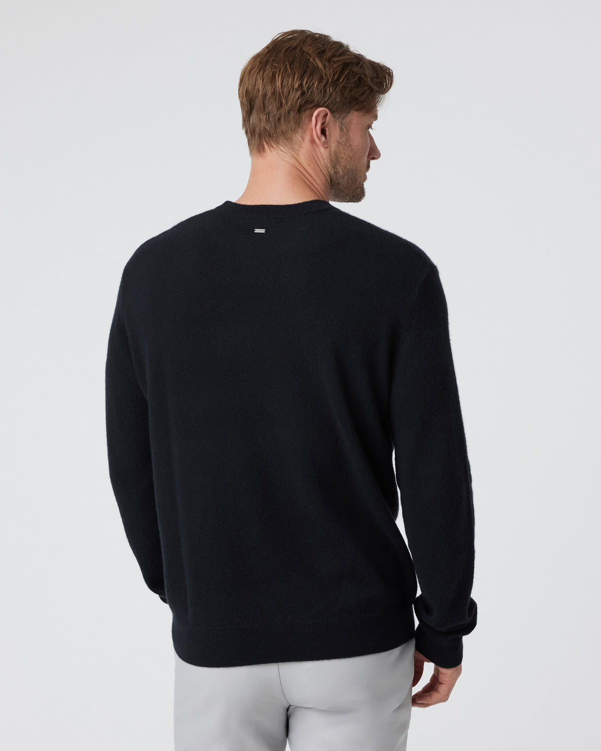 Berik Cashmere Sweater Men's Black Crewneck Sweater | Vuori for sale - US 3981