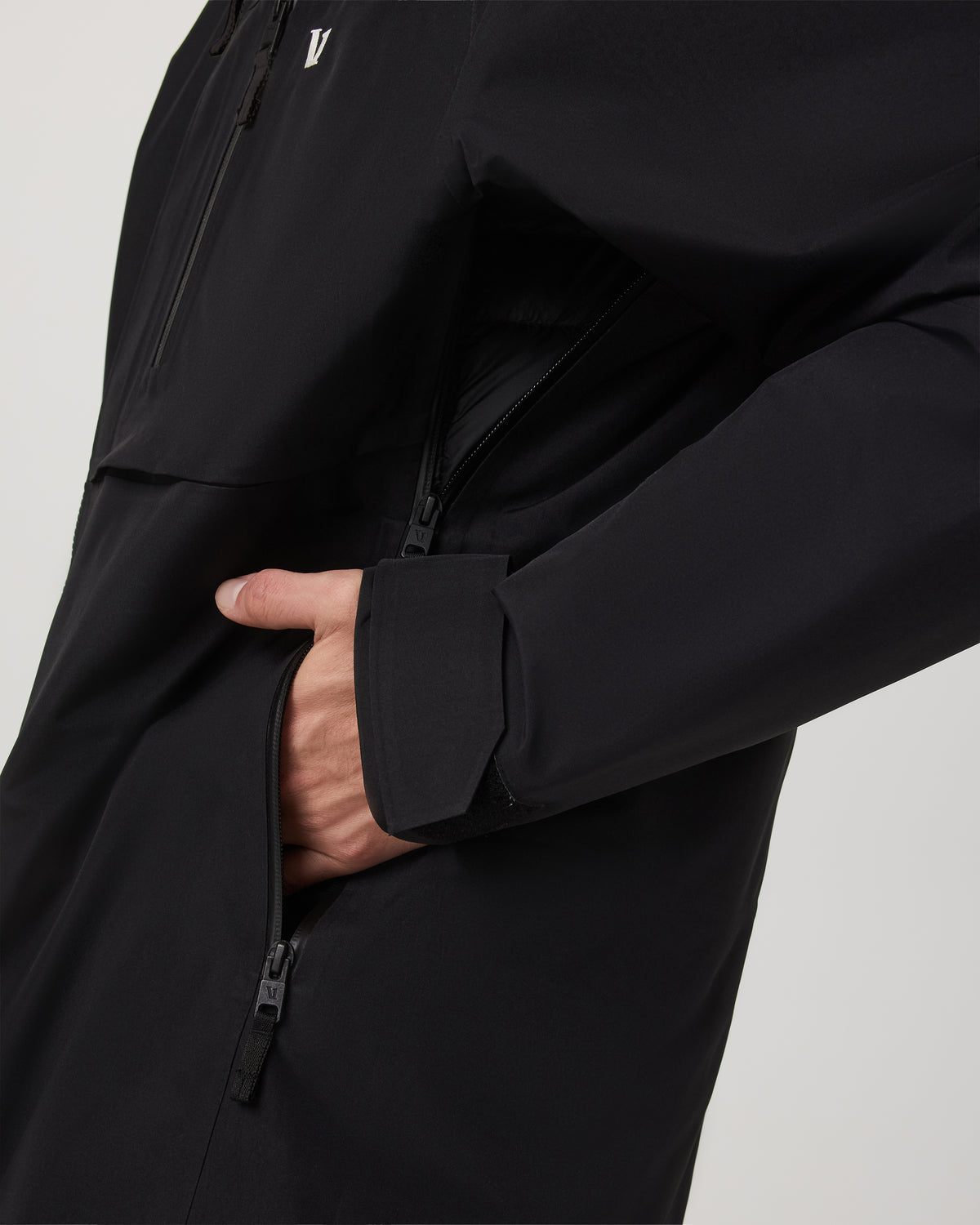 Taika Snow Shell Men's Black Ski/Board Jacket for Winter | Vuori discount - US 4947