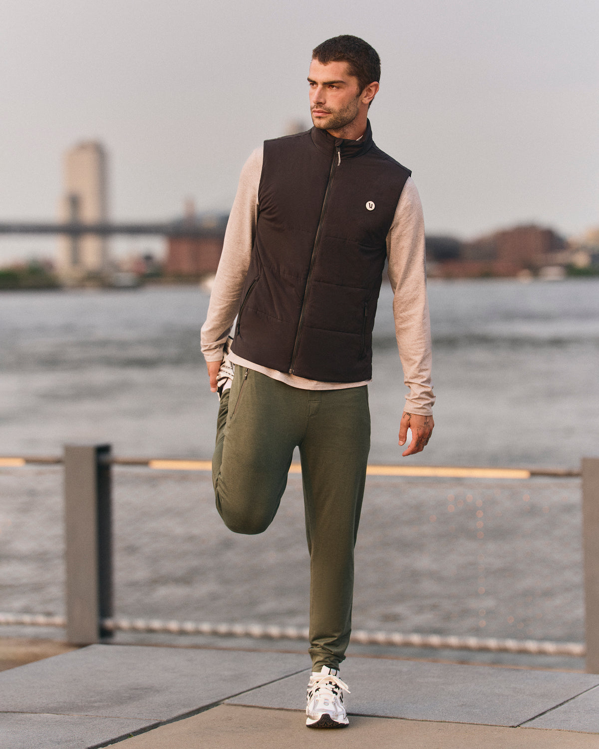 Echo Insulated Vest 2.0 Men's Black Vest | Vuori onsale - US 3655