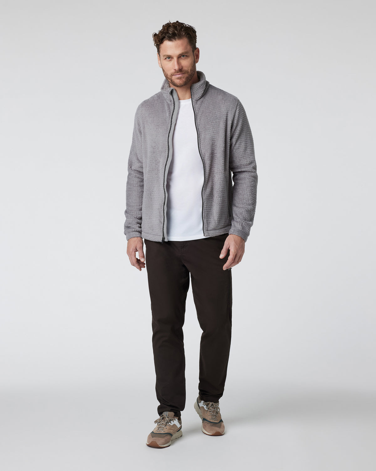 Fairfield Full Zip Jacket Shiitake Fleece Jacket | Vuori onsale - US 5181
