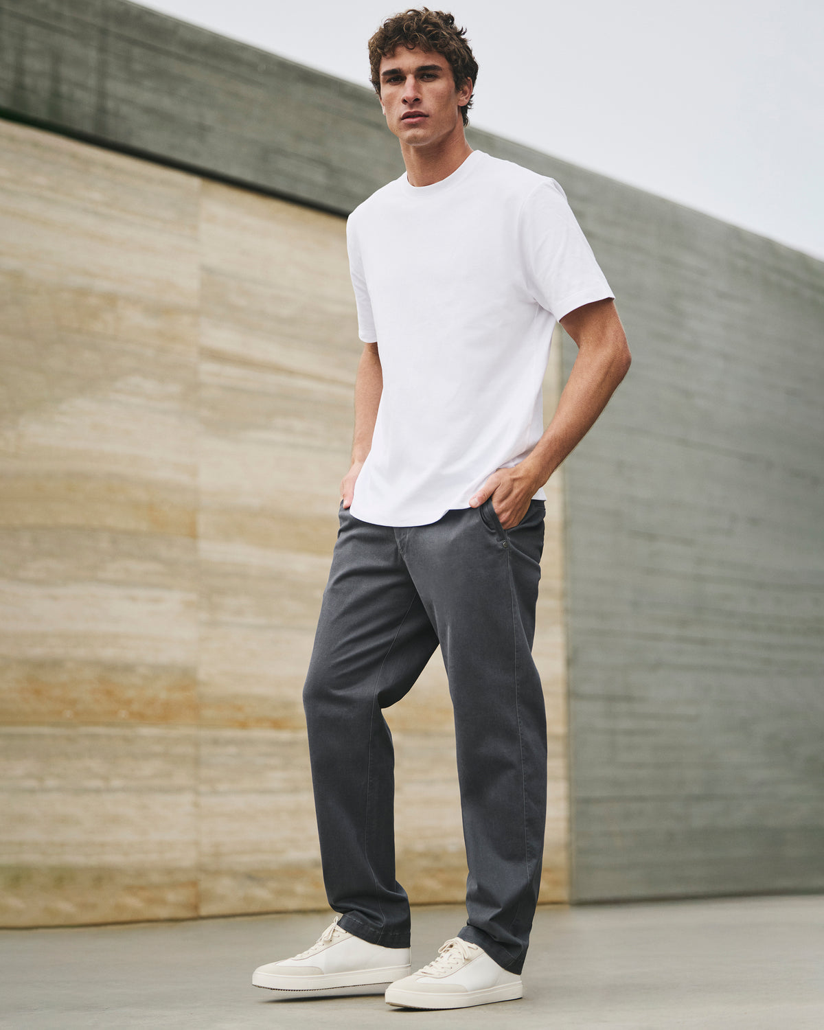 Short Sleeve Heavyweight Cotton Tee Men's White T-Shirt | Vuori onsale - US 7260