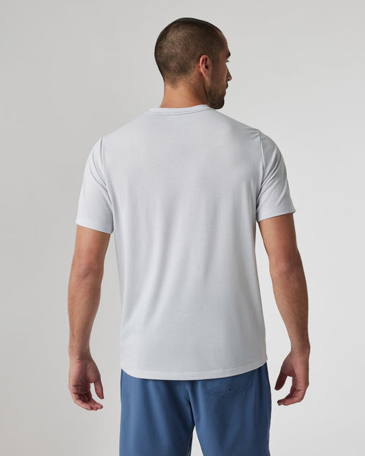 Current Tech Tee Men's Frost Grey Lightweight Shirt | Vuori discount - US 5349